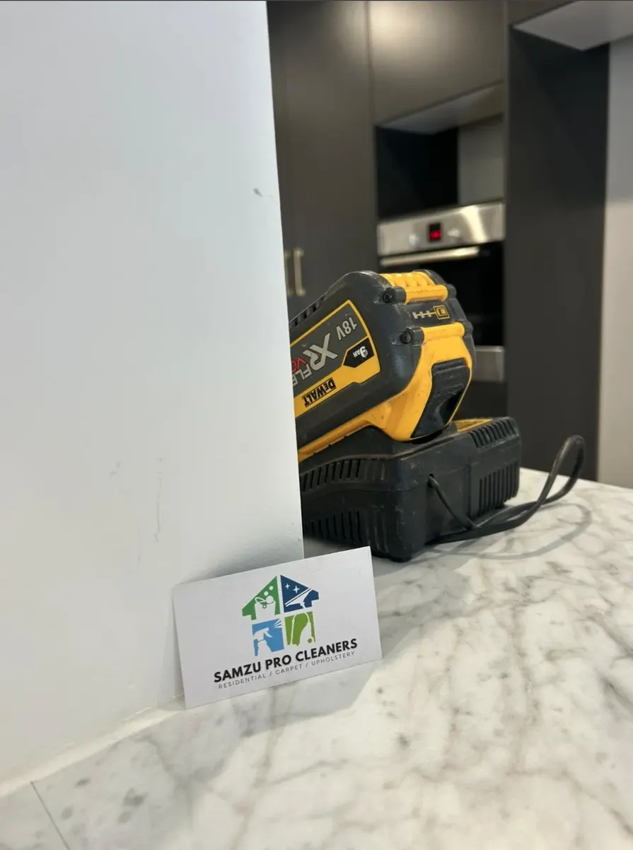 Commercial office cleaning checklist